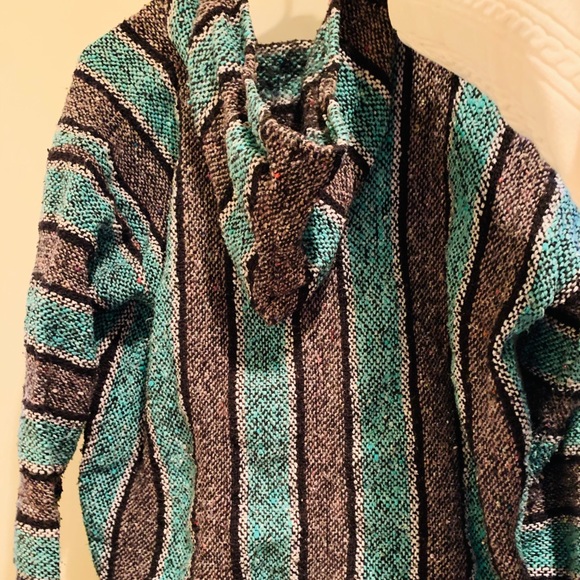 • d r u g r u g h o o d i e • - Picture 2 of 4